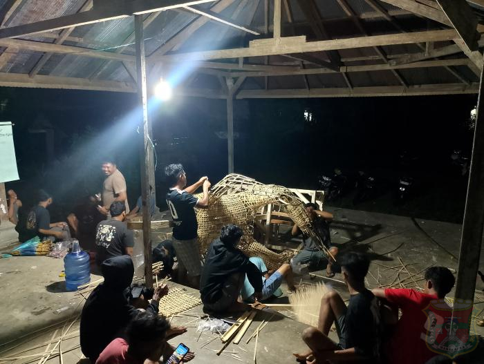 PERSIAPAN OGOH OGOH MENYAMBUT HARI RAYA NYEPI TAHUN 2025 DESA RANTE MARIO