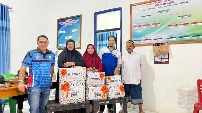 PENERIMAAN HONOR KPPS DAN HADIAH LOMBA HIAS TPS